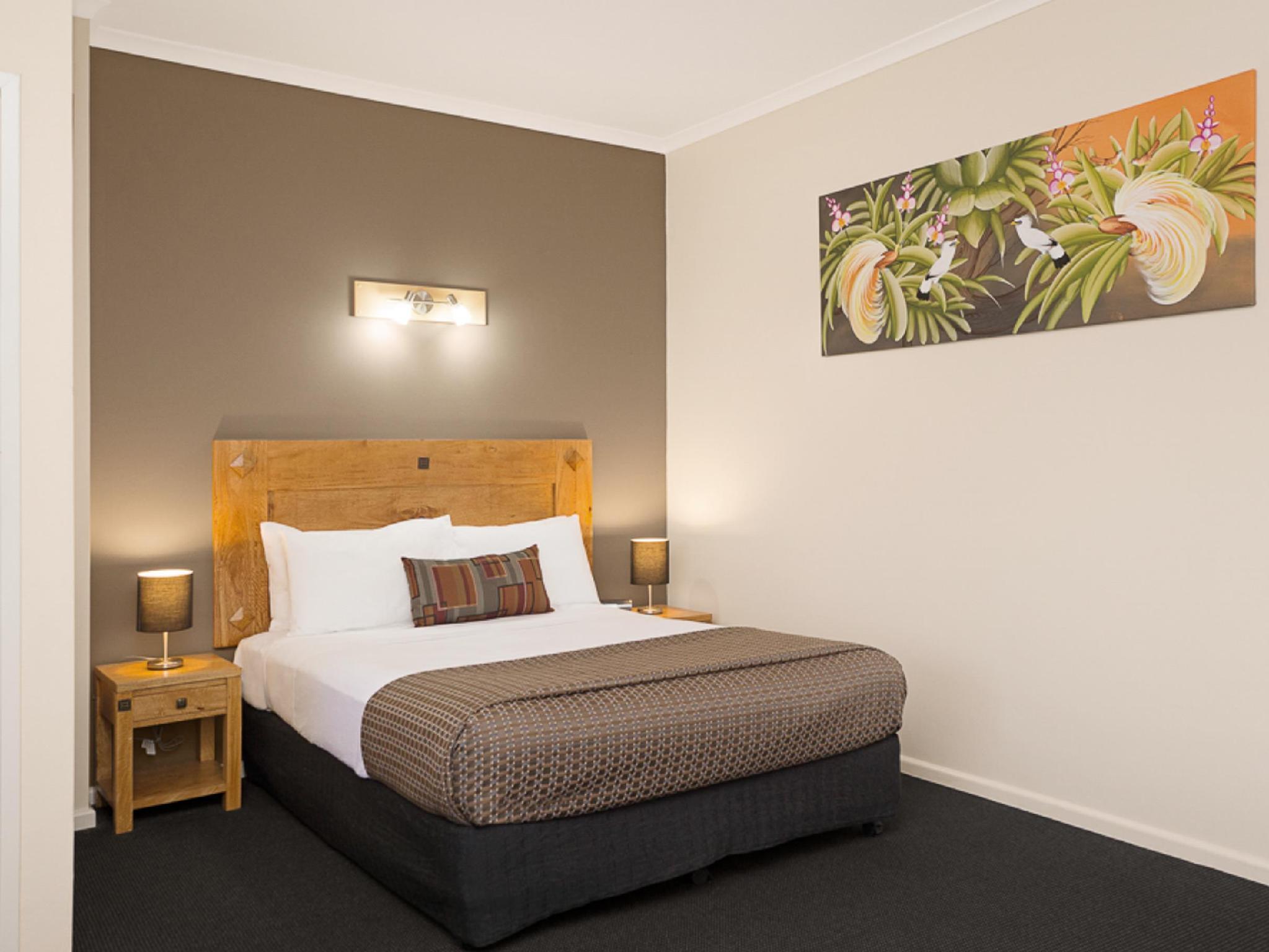Quality Hotel Darwin Airport Exteriör bild A typical Studio